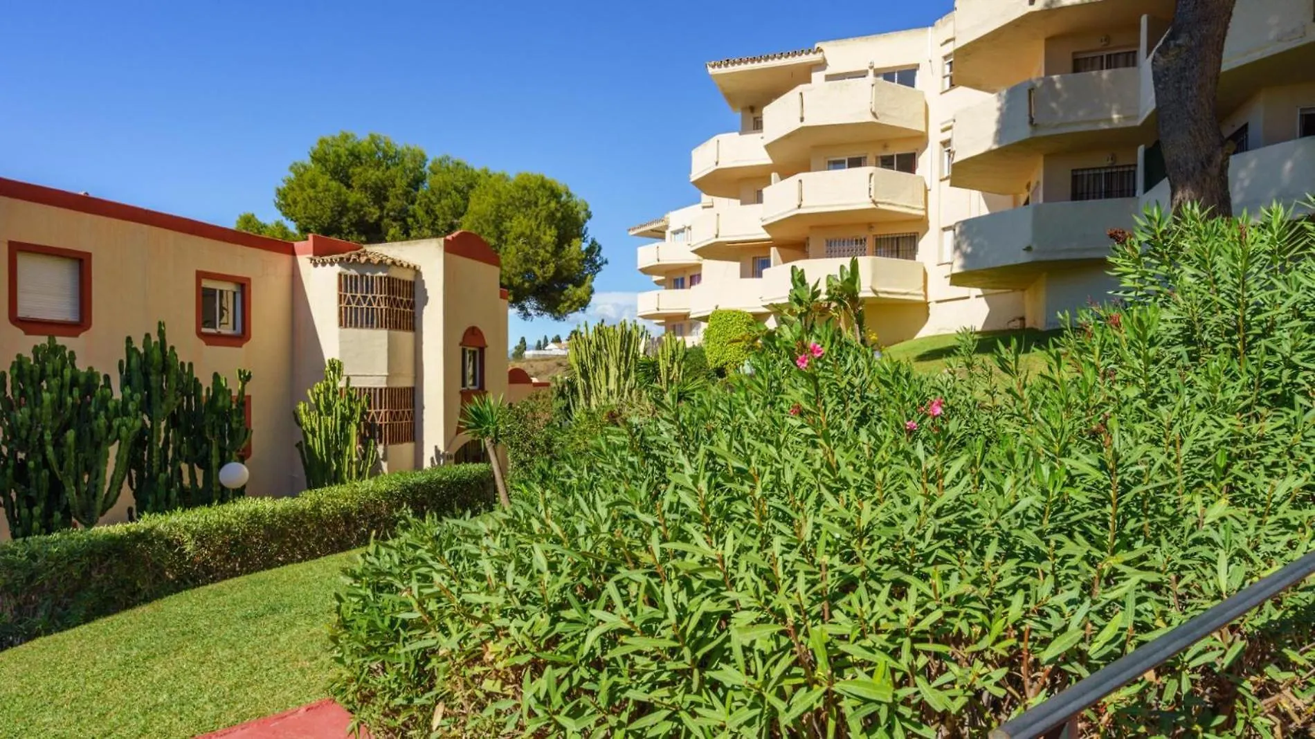 Tranquil Sea View Haven: 2Br With Terracepool Apartment Mijas Spain