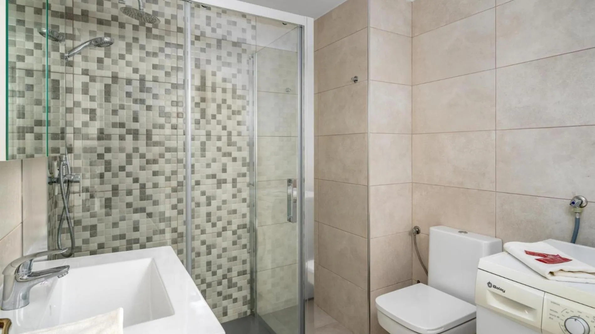 Appartement Tranquil Sea View Haven: 2Br With Terracepool à Mijas
